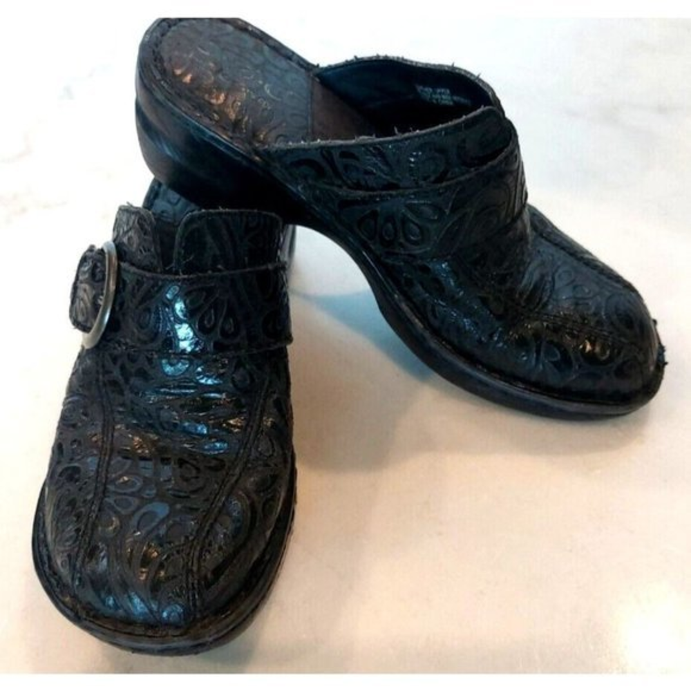 B.O.C. Mule Clog Black Leather Shoe Comfort Paisley Design & Silver Buckle Sz 7
